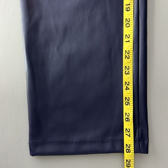 005 New Halogen® 5-Pocket Faux Leather Pants in Classic Blue Size 4 - Picture 5 of 9